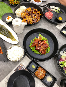 Vietnamese mixed platter