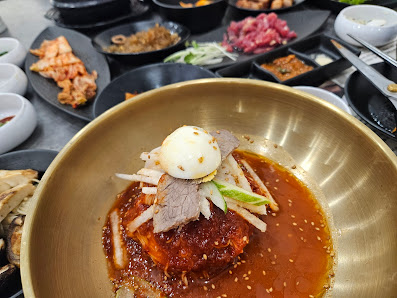 Korean Bowl Dish with Beef and Egg