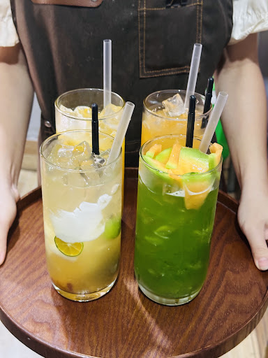 102 Cafe Thao Dien photo 11 in Thao Dien
