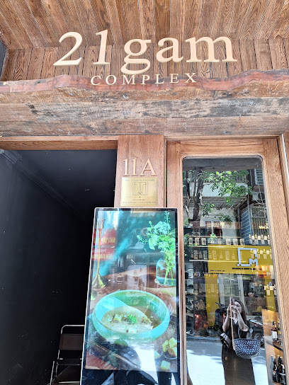 21Gam Cocktail bar in Ha Noi - exterior