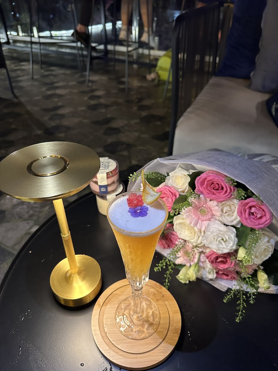22Land Sky Bar photo 4 in Thao Dien