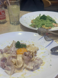 Shrimp and Egg Yolk Pasta