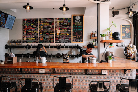 7 Bridges Hanoi Taproom photo 7 in Thao Dien
