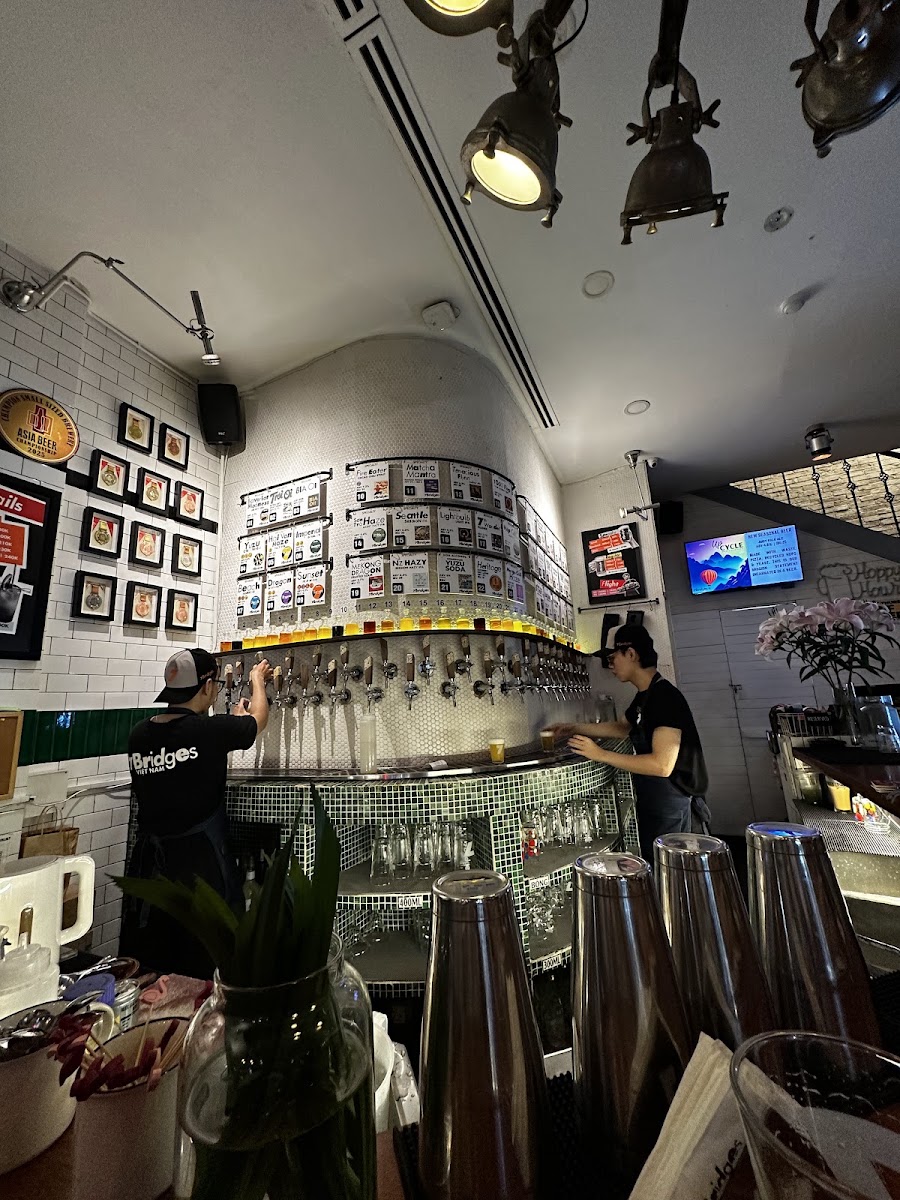 7 Bridges Saigon Lê Thánh Tôn Taproom photo 8 in Thao Dien