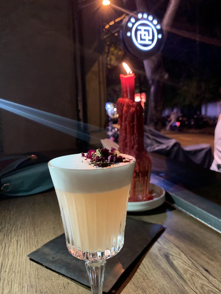 86 PROOF Whiskey Bar photo 5 in Thao Dien