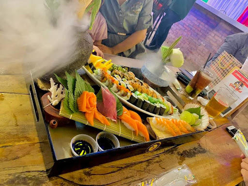 Assorted Sushi Tray