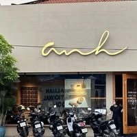 Anh coffee & matcha bar logo