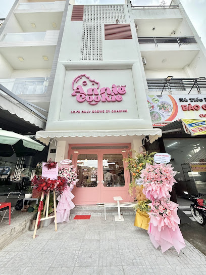 Annie Cookie Cafe & More - Quoc Huong in Thao Dien