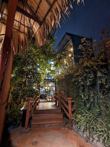 Apini Social Lounge photo 2 in Ha Noi