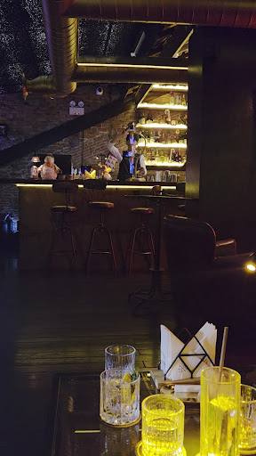Attic Cocktail & Wine Lab photo 2 in Thao Dien