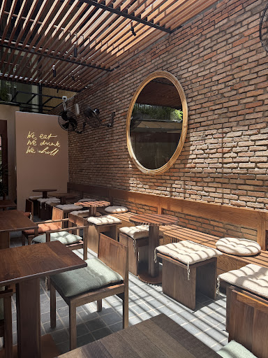 Au Patio - Brunch & Wine photo 5 in Thao Dien