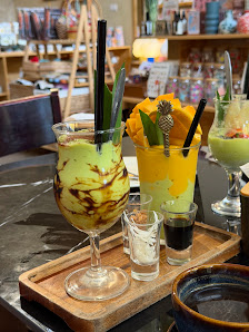 Avos and Mango Coffee Shop photo 8 in Thao Dien