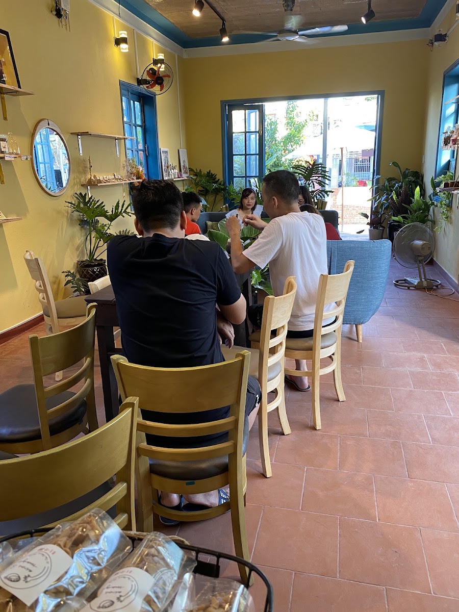 Avos and Mango Coffee Shop photo 2 in Ha Noi