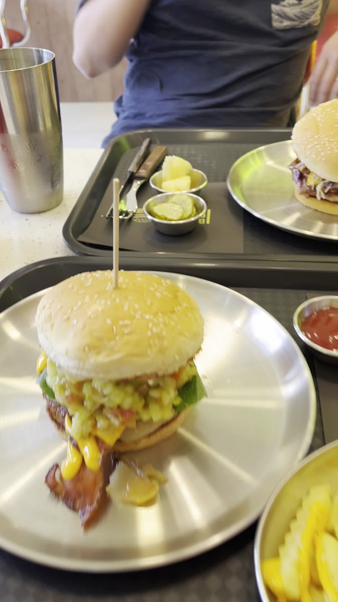 Back's Burger photo 1 in Thao Dien