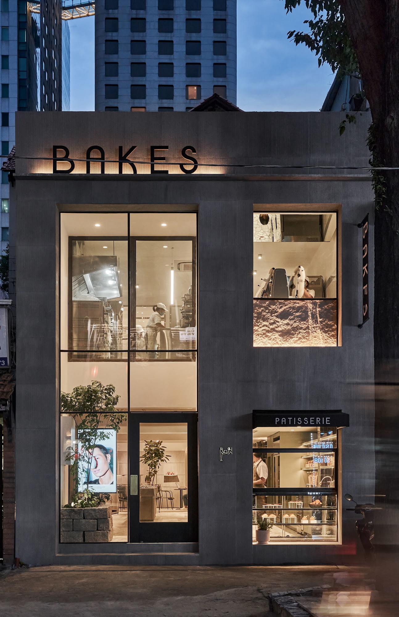 Bakes Ho Con Rua - French Bakery-Cafe Bakery in Ho Chi Minh City - exterior