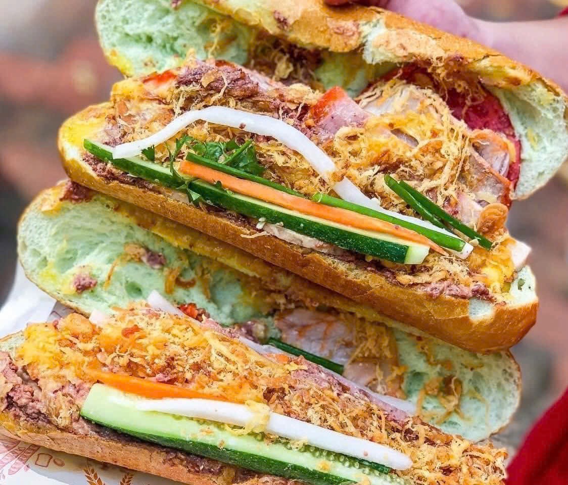 Bánh Mì Bảo Vi - Takeout Restaurant in Thao Dien
