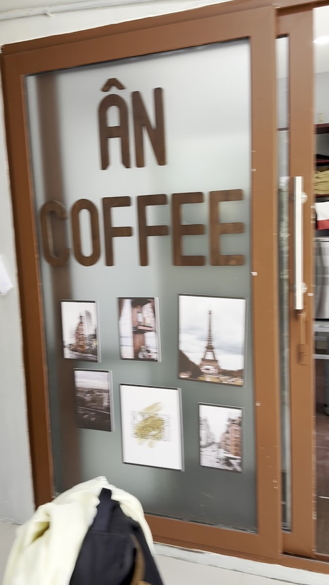 Bánh Mì Thịt Nướng Hạt Điều - Sa Cashew Bread photo 7 in Thao Dien