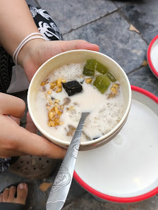 Bánh trôi tàu ngon đối diện photo 3 in Thao Dien