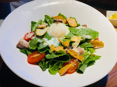Egg and Greens Salad