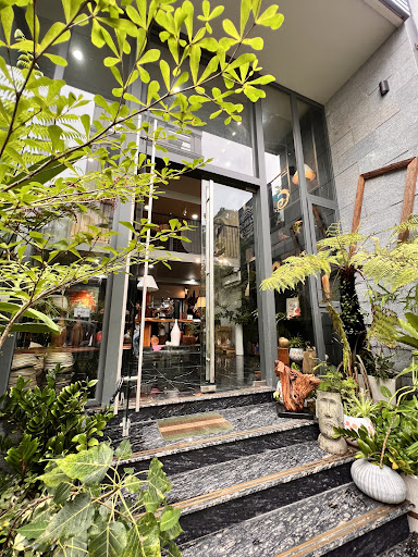 Bazango Furniture Furniture store in Thao Dien - exterior