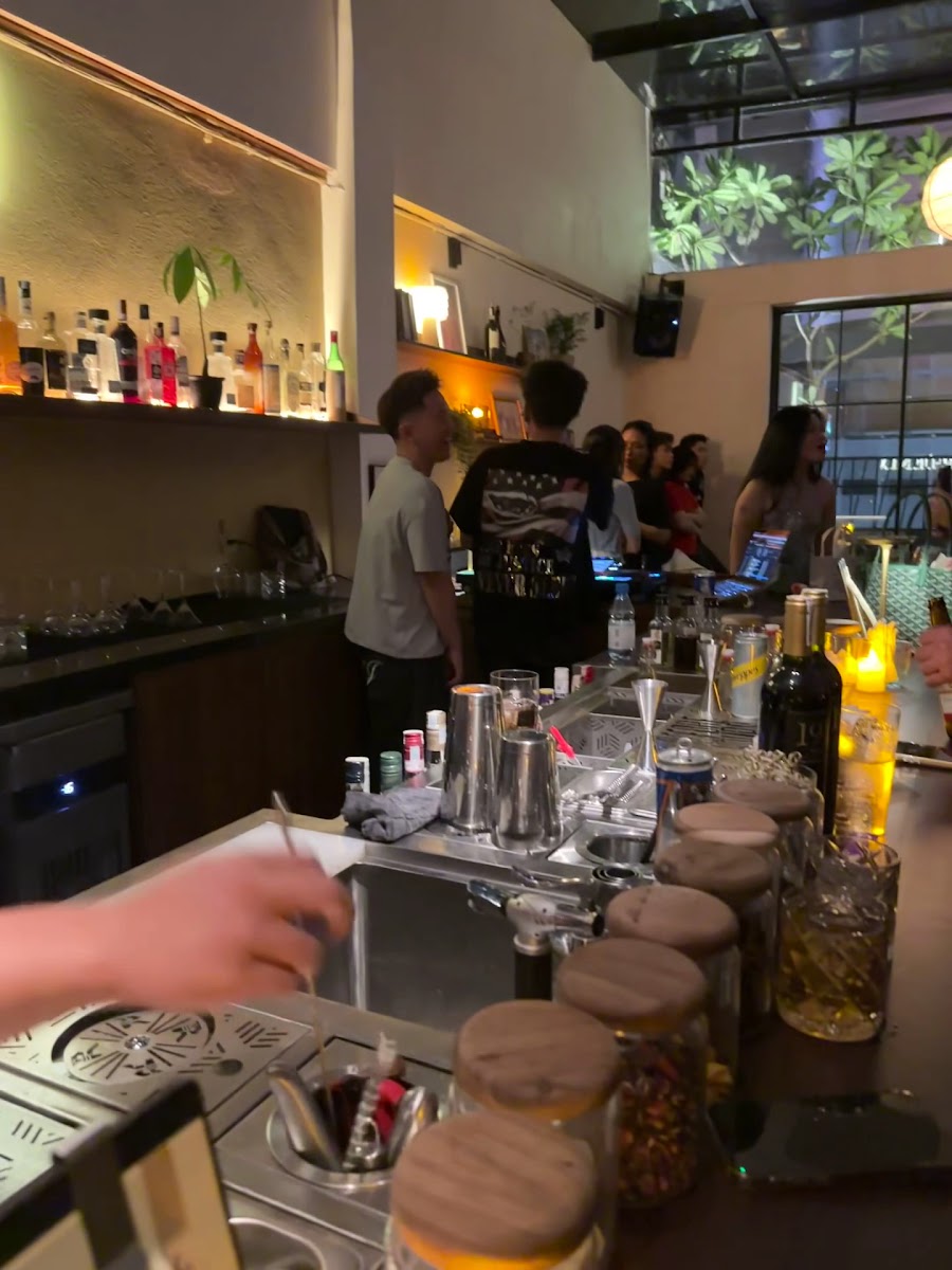 Before Hours - Cocktail Bar in Thao Dien
