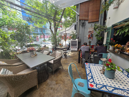 Belgica Brewpub and Restaurant photo 3 in Thao Dien