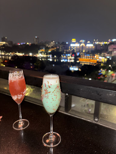 Bella Lake View Sky Bar & Restaurant photo 2 in Ha Noi
