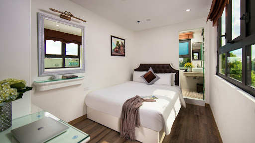 Bella Premier Hotel & Rooftop Skybar photo 2 in Ha Noi