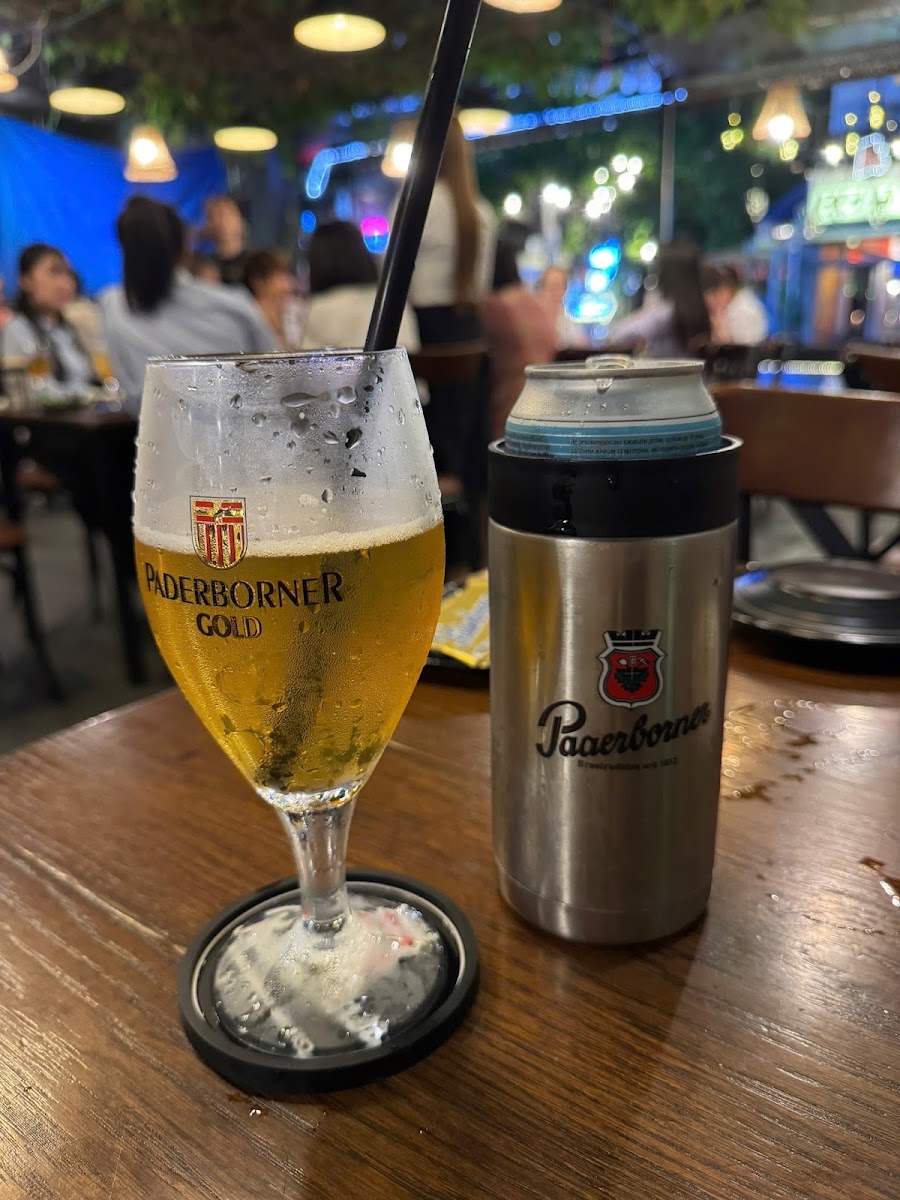 Bia Đức Paderborner Restaurant in Ho Chi Minh City - exterior