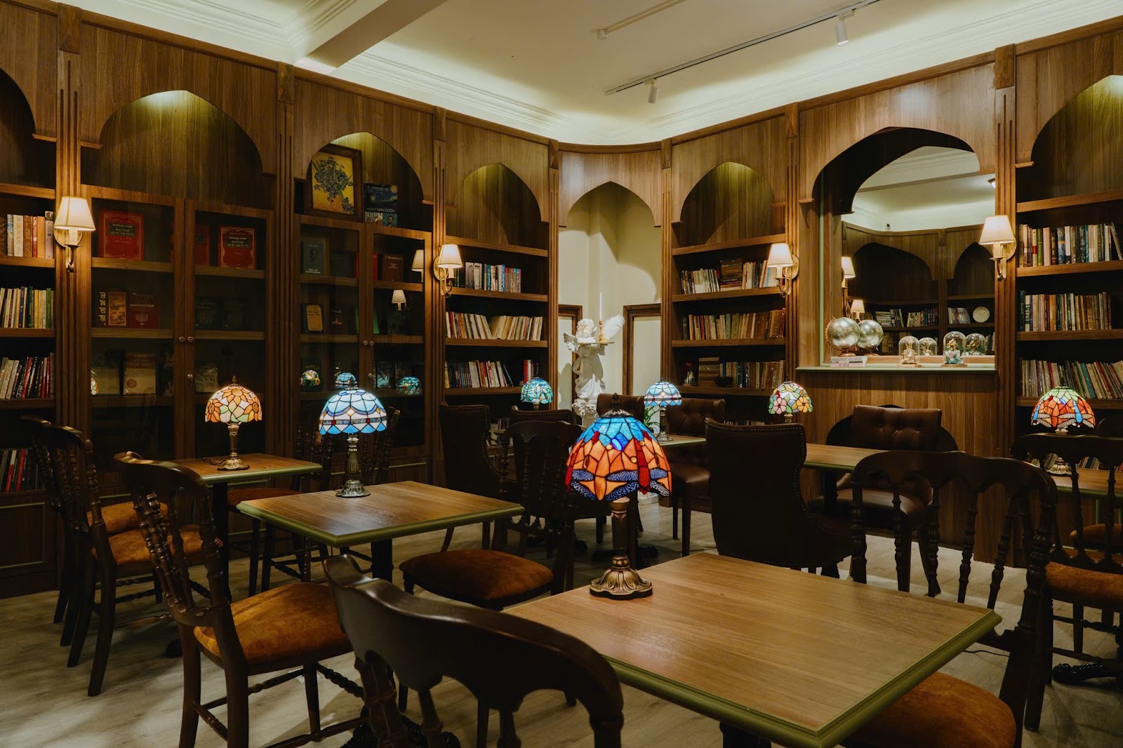 Bibli Library Café photo 8 in Thao Dien