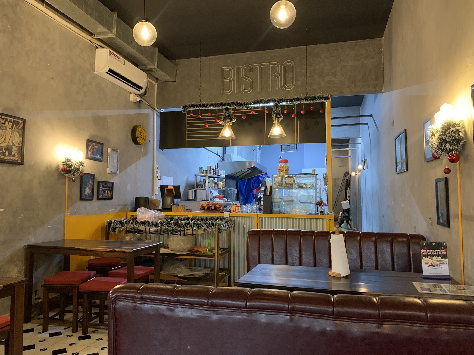 Big Boss Bistro - Sandwich & Smash Burger photo 3 in Thao Dien