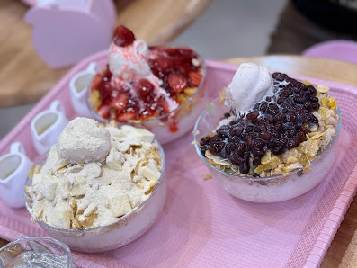 Bingsu Pang - 빙수팡 Korean Bingsu Cafe photo 8 in Thao Dien