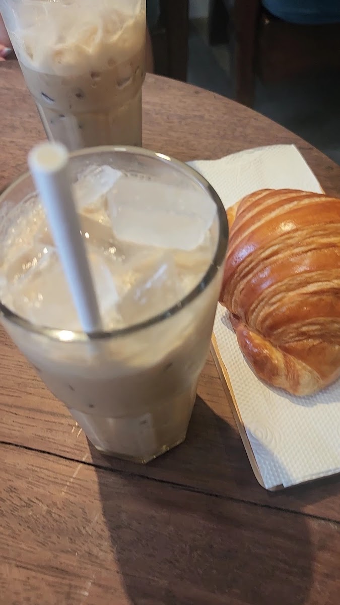 BIN'S HOUSE COFFEE photo 1 in Thao Dien