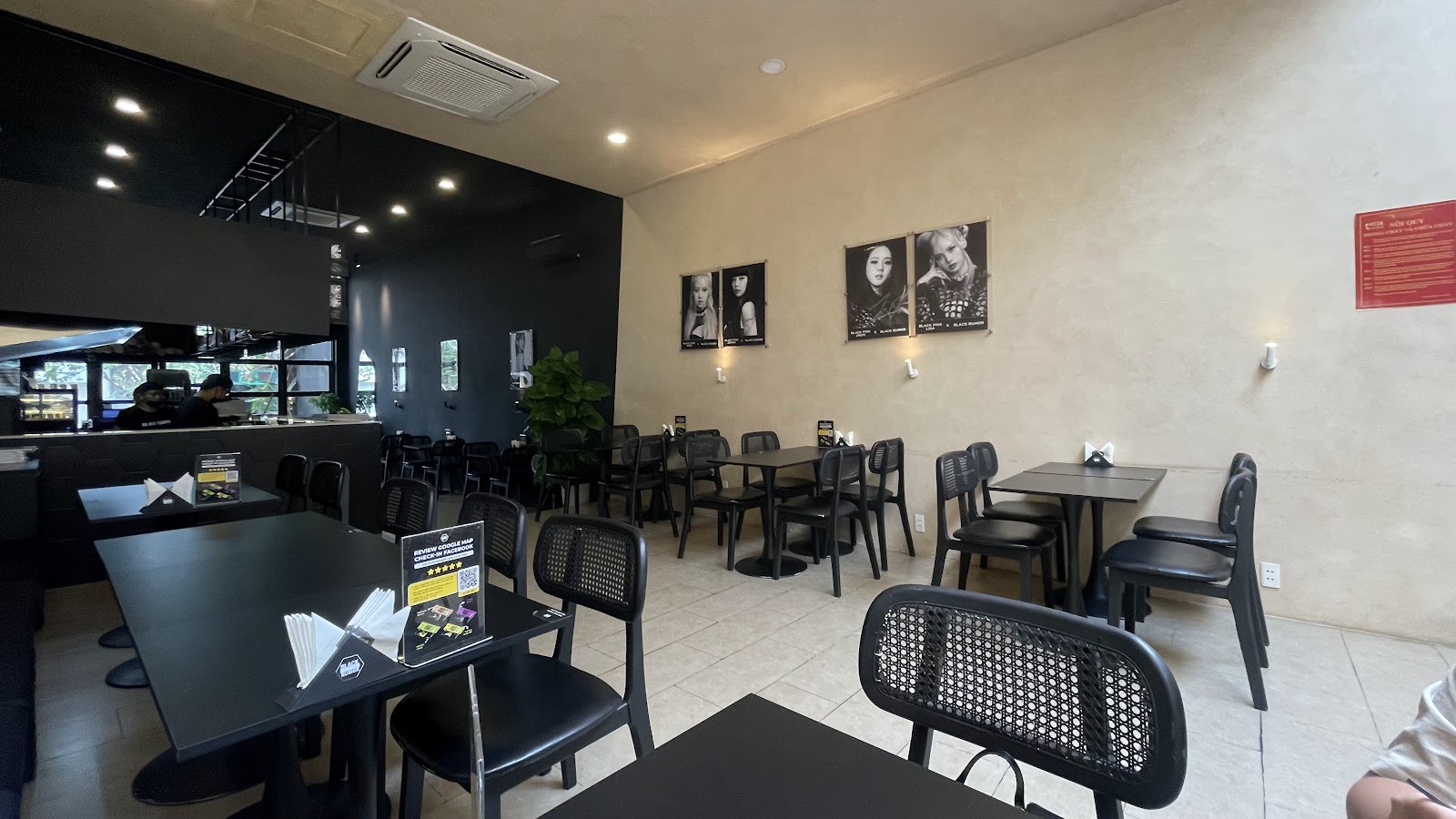 BLACK RUMOR - SALAD BAR photo 4 in Thao Dien