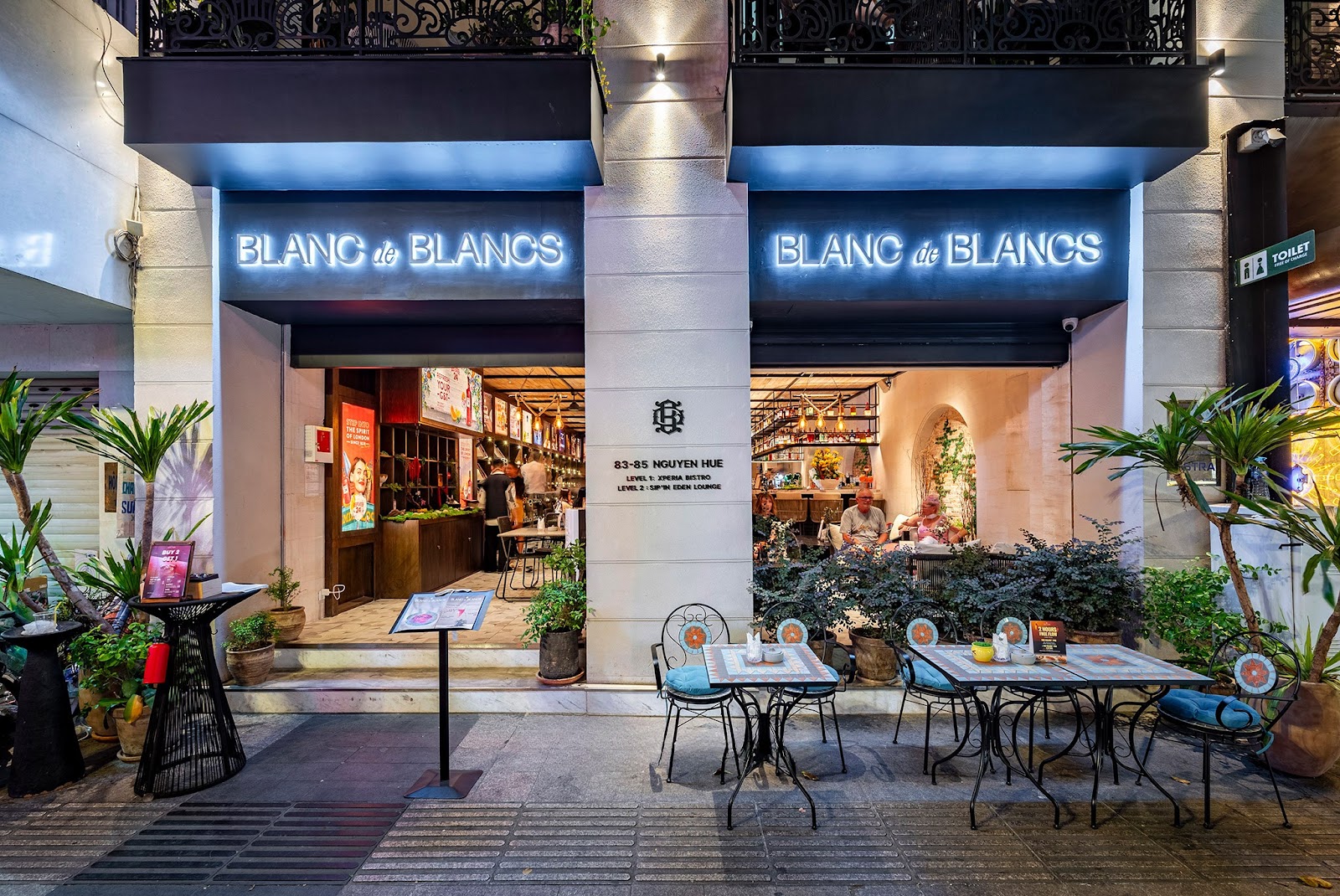 Blanc de Blancs in Saigon