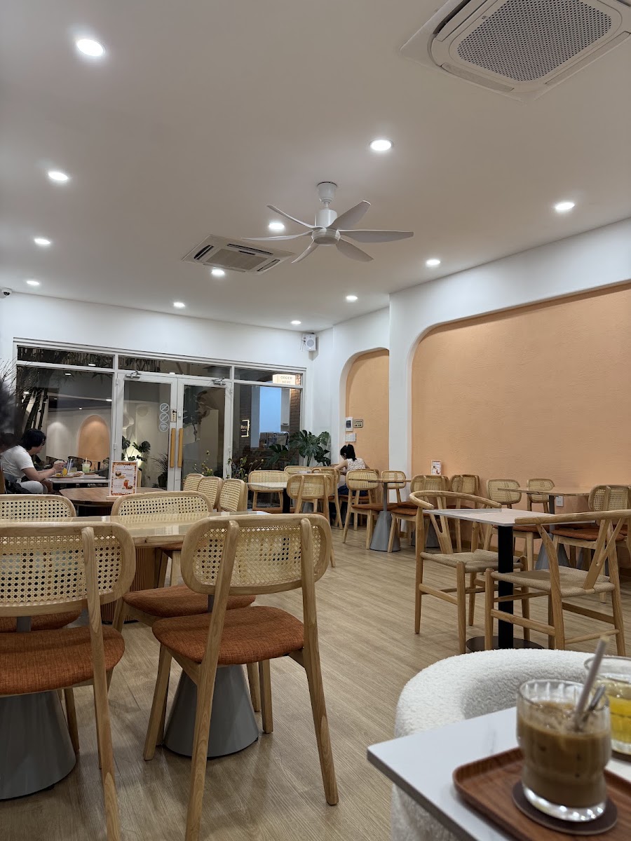Blanca Coffee & Tea - The Alley photo 8 in Thao Dien