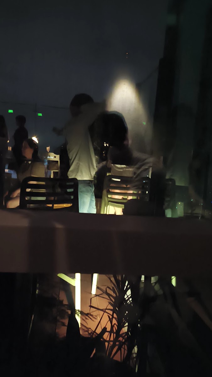 Blank Lounge Landmark - Highest Cafe & Bar Lounge in Vietnam photo 4 in Thao Dien