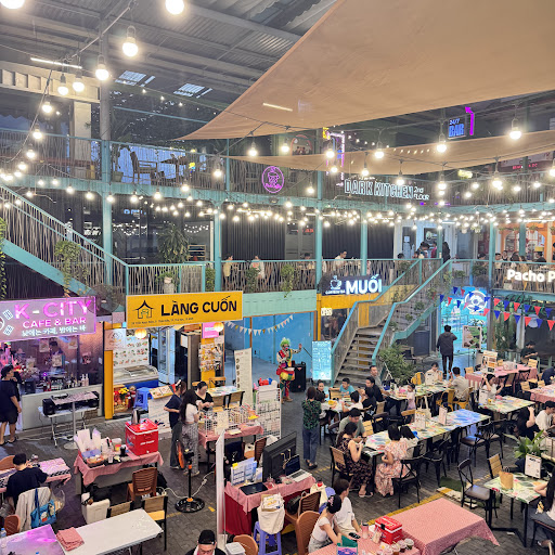 BLOQ - Lifestyle Retail Park photo 7 in Thao Dien