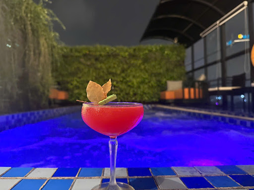 Blue Eyes Sky Bar photo 2 in Ha Noi