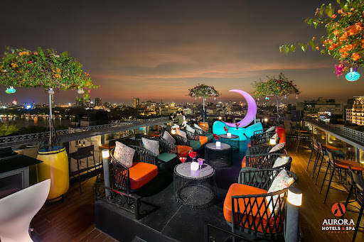 Blue Eyes Sky Bar photo 4 in Ha Noi