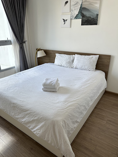 Blue White and Home - Vinhomes Central Park - Landmark 81 - Extended Stay Hotel in Thao Dien