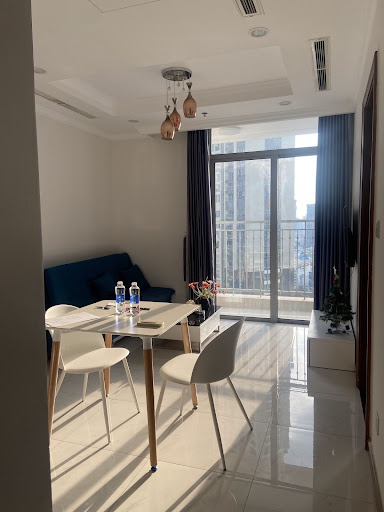 Blue White and Home - Vinhomes Central Park - Landmark 81 photo 3 in Thao Dien