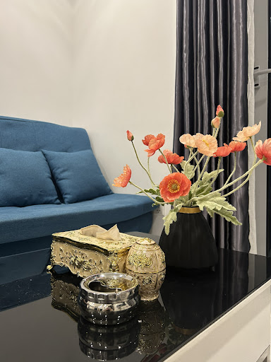 Blue White and Home - Vinhomes Central Park - Landmark 81 photo 4 in Thao Dien