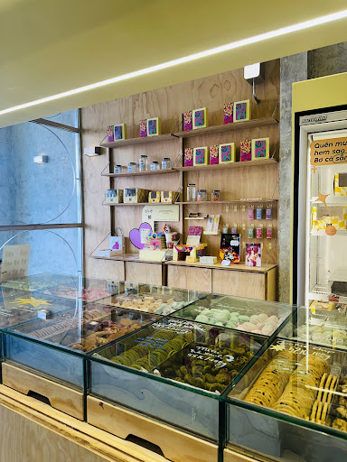 Bơ by Butterman - Bakeries & Desserts in Thao Dien