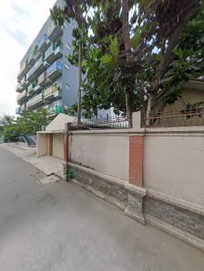 The image shows a street view of an urban residential area in Thao Dien, Saigon.