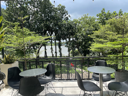 Bosgaurus Coffee Roasters - Saigon Pearl photo 3 in Thao Dien