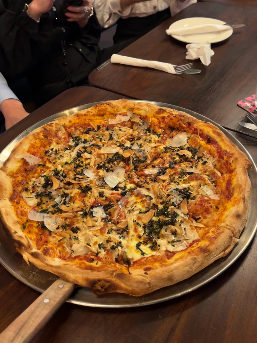 Brick & Barrel - Craft Beer, Pizza, and Burgers photo 4 in Thao Dien