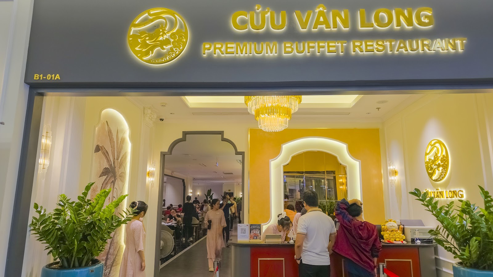 Buffet Cửu Vân Long Premium - Landmark 81 - Seafood Restaurant in Thao Dien