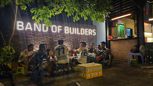 Builder Base Coffee & Bar photo 1 in Thao Dien