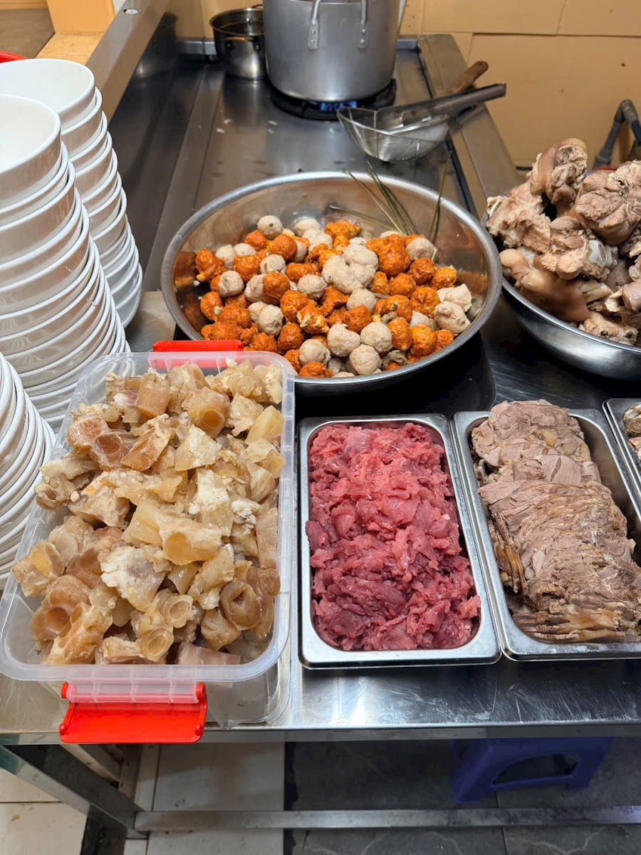Bún Bò Huế Út Tâm photo 5 in Thao Dien